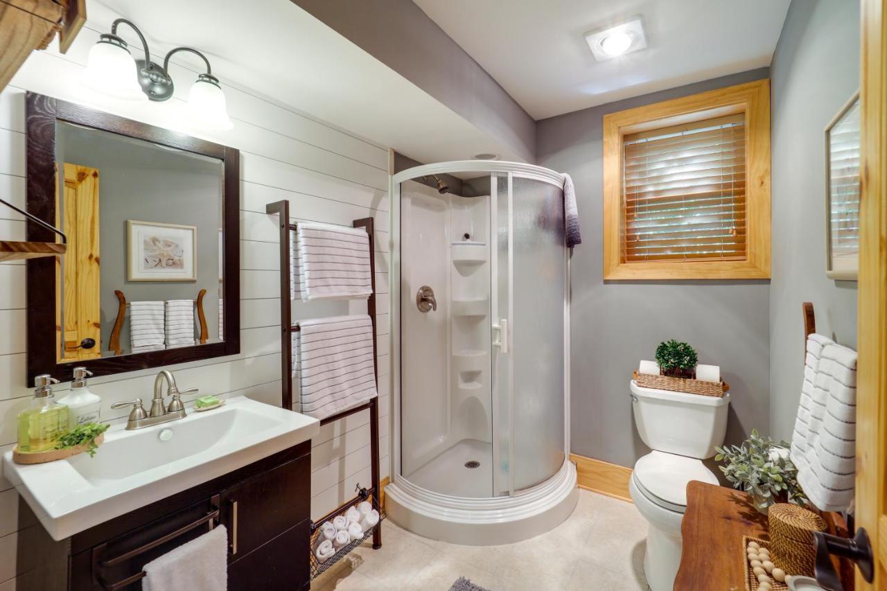 West Jefferson Vacation Rental Near River 外观 照片